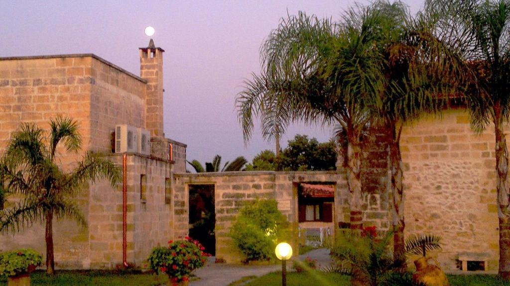 Masseria Grande Hotell Torre dell'Orso Exteriör bild