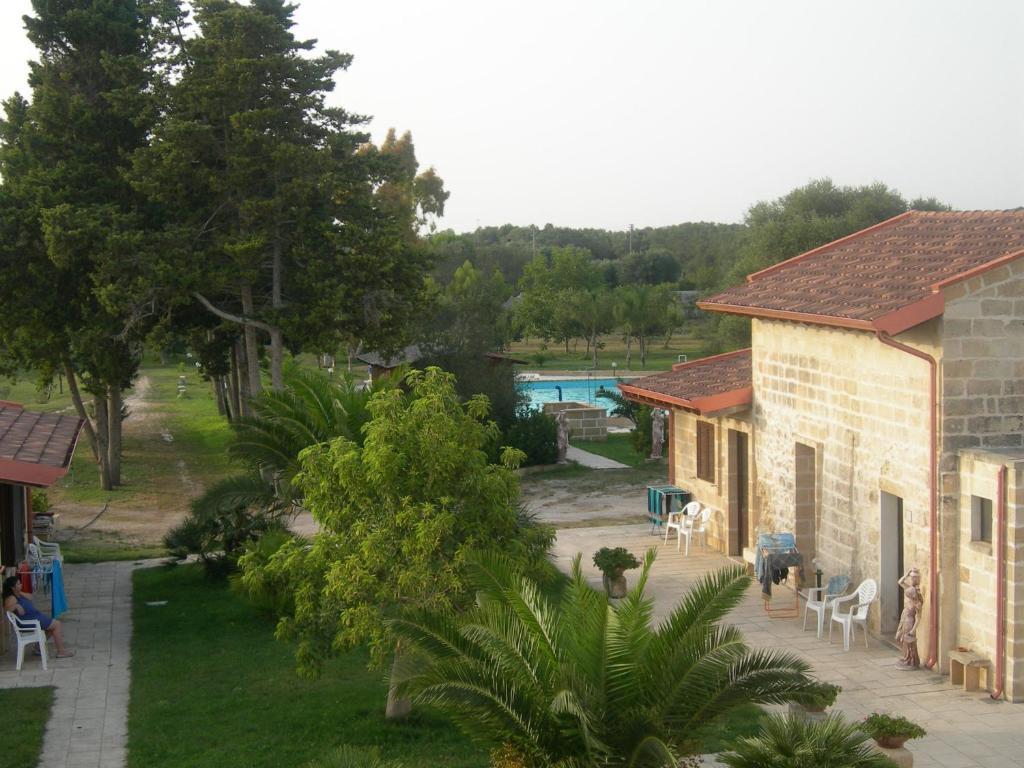 Masseria Grande Hotell Torre dell'Orso Exteriör bild
